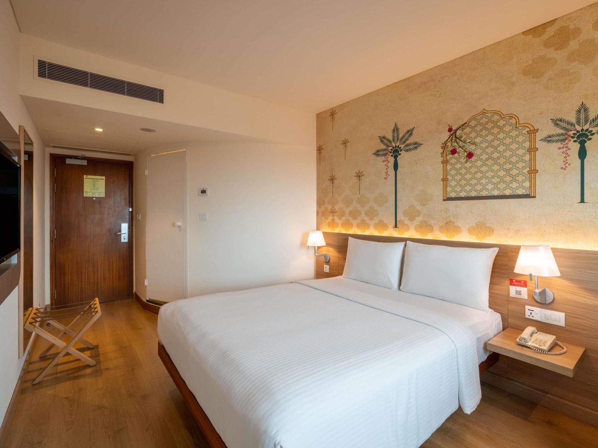 Ibis Mumbai Airport - An Accor Brand, Mumbai